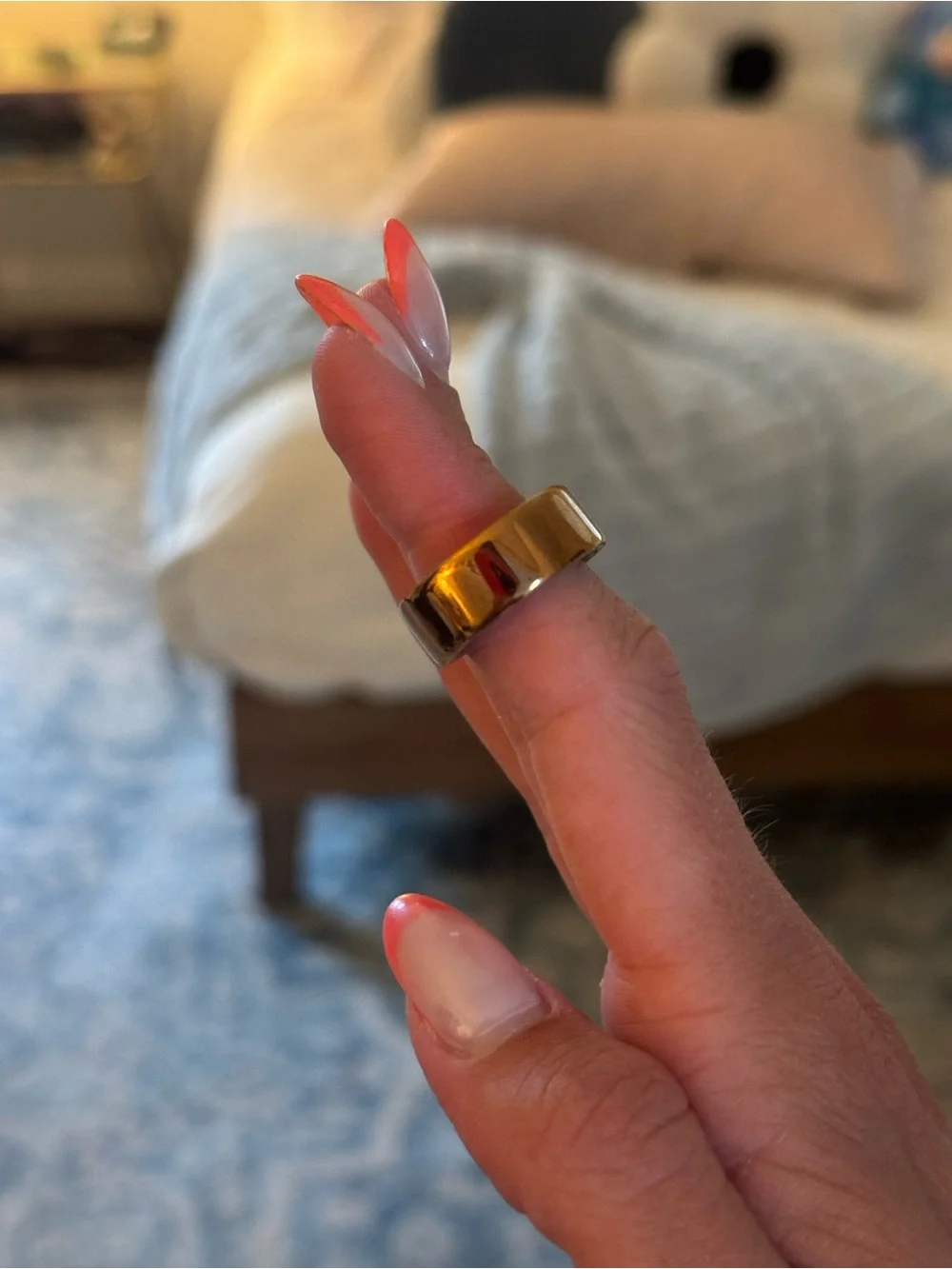 Oura Ring 4 Rose Gold Size 6